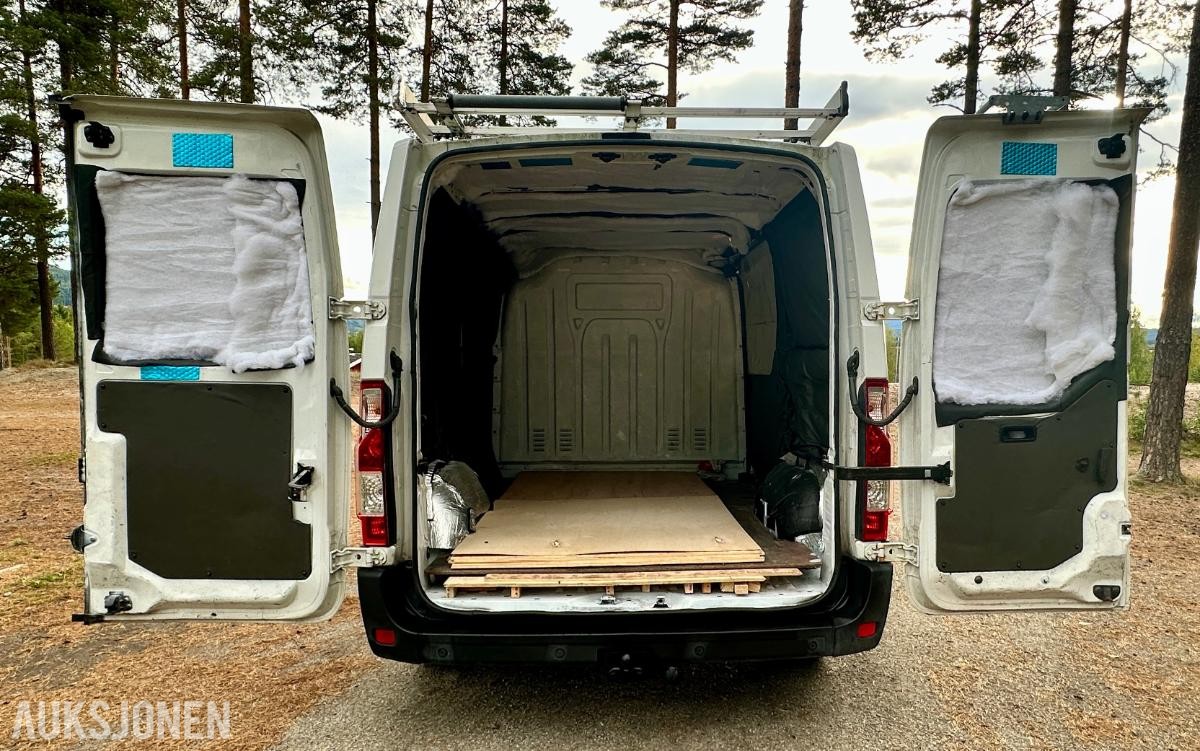 2016 Renault Master 2.3D CAMPERVAN / ISOLERT VAREBIL EU-OK 02.28 LAV KM