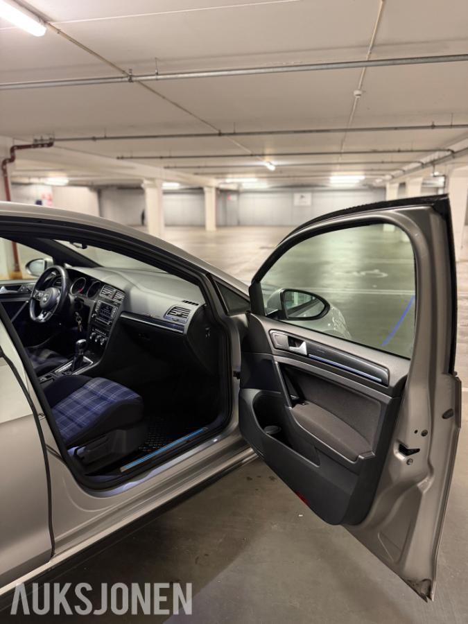 2016 VOLKSWAGEN GOLF GTE 1.4 TFSI 204HK ADAPTIV CRUISEKONTROLL