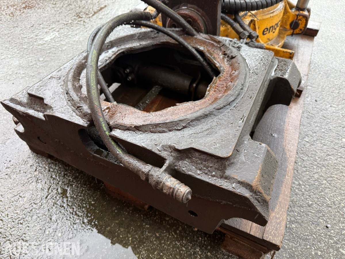 2014 Engcon EC226 tiltrotator – S70 – rep./deleobjekt