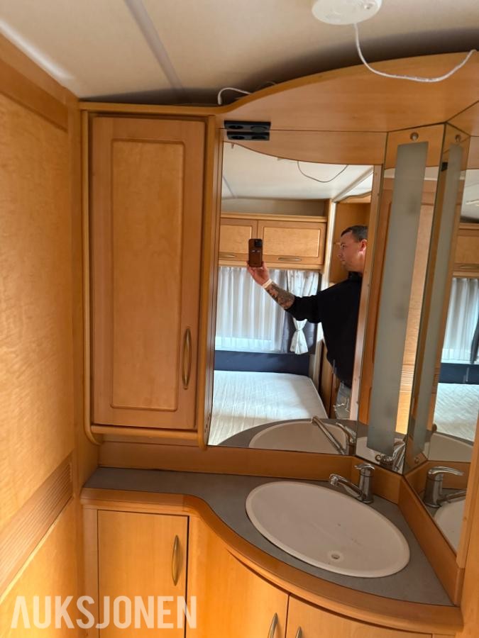 2002 Hobby 650Kmf Campingvogn