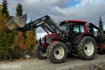 2007 Valtra N141 Twin-Trac traktor med Nokka tømmerhenger 