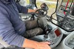 2007 Valtra N141 Twin-Trac traktor med Nokka tømmerhenger 
