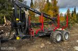2007 Valtra N141 Twin-Trac traktor med Nokka tømmerhenger 