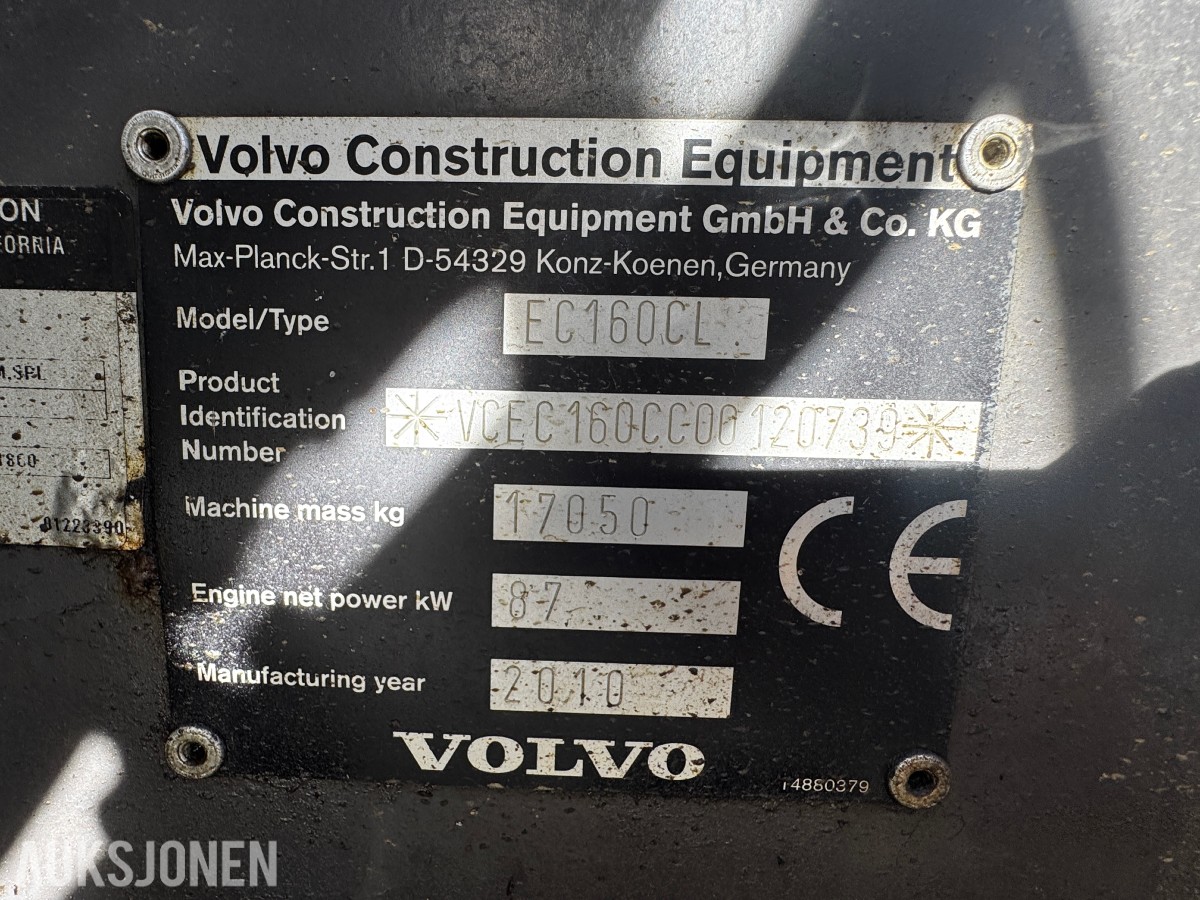 2010 Volvo EC160CL gravemaskin med tiltrotator og 2 skuffer