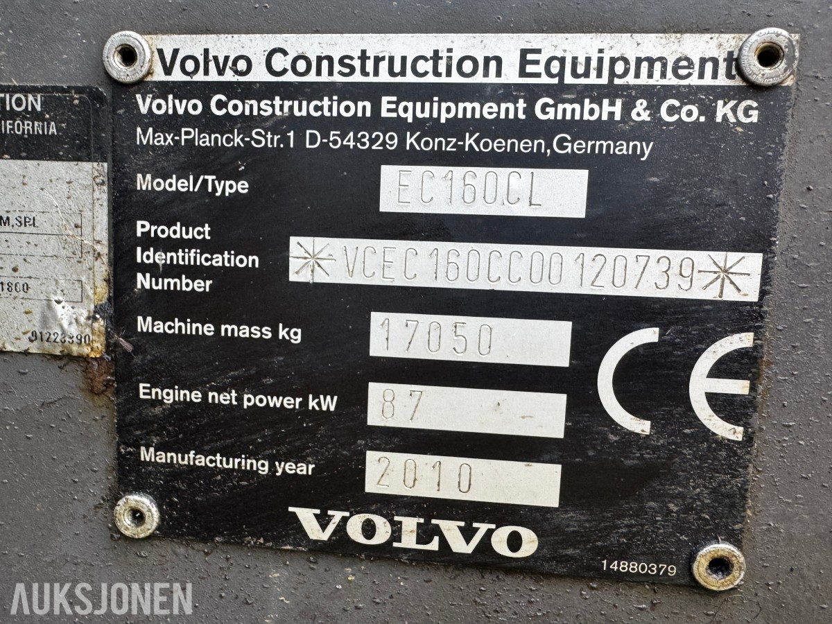 2010 Volvo EC160CL gravemaskin med tiltrotator og 2 skuffer