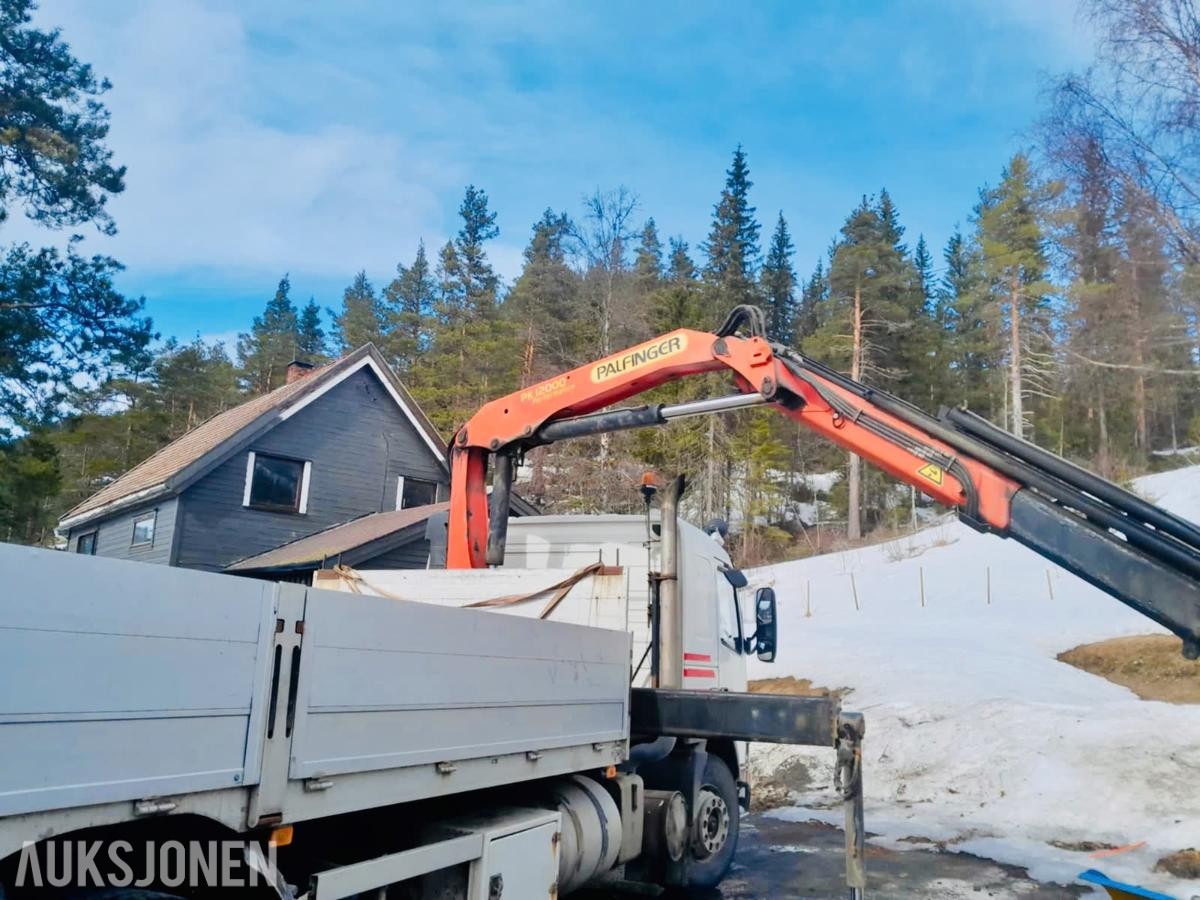 2000 Volvo FM7 med Palfinger PK 12000 kran og fjernstyring