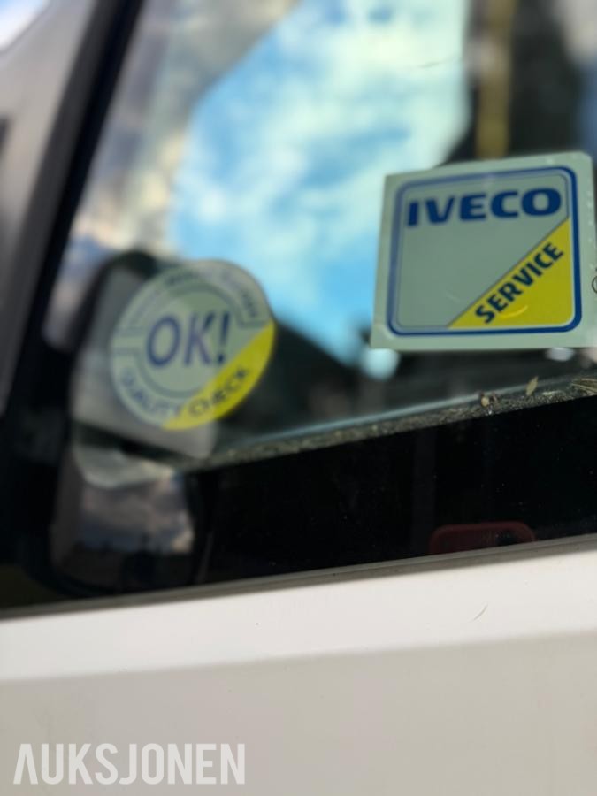2015 Iveco Daily 35S12 AUTOMAT SKAPBIL PÅKOSTET REP. OBJEKT
