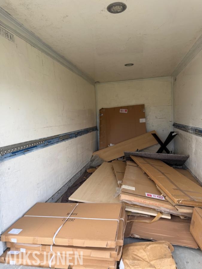 2015 Iveco Daily 35S12 AUTOMAT SKAPBIL PÅKOSTET REP. OBJEKT