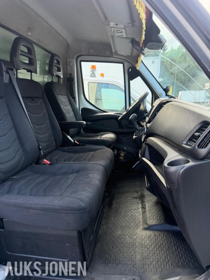 2015 Iveco Daily 35S12 AUTOMAT SKAPBIL PÅKOSTET REP. OBJEKT