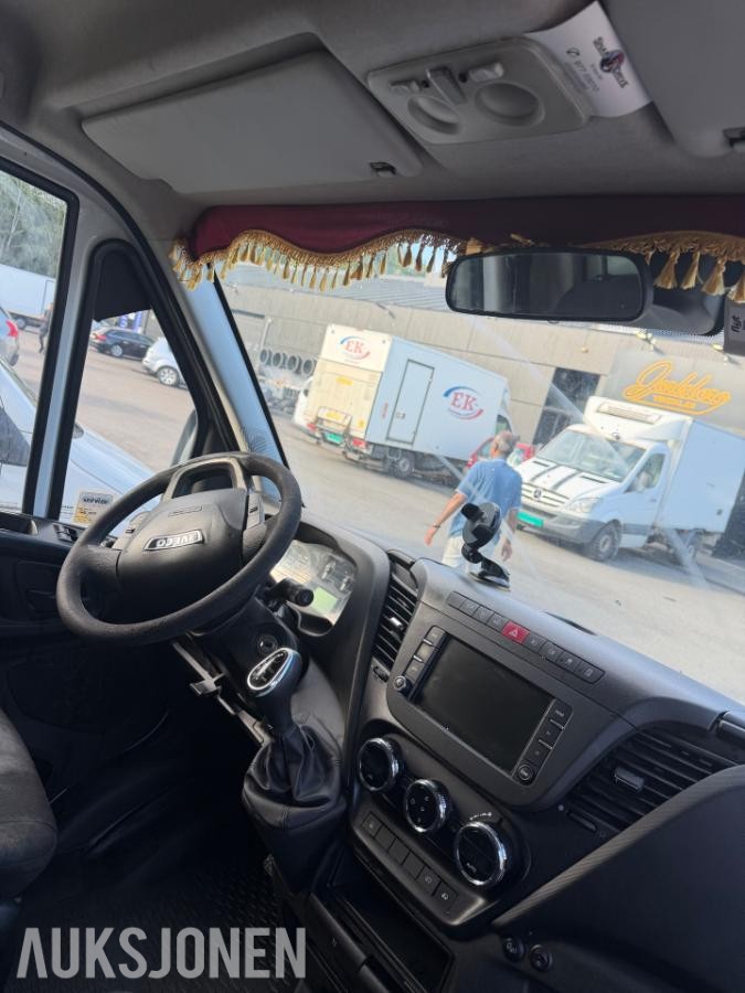 2015 Iveco Daily 35S12 AUTOMAT SKAPBIL PÅKOSTET REP. OBJEKT