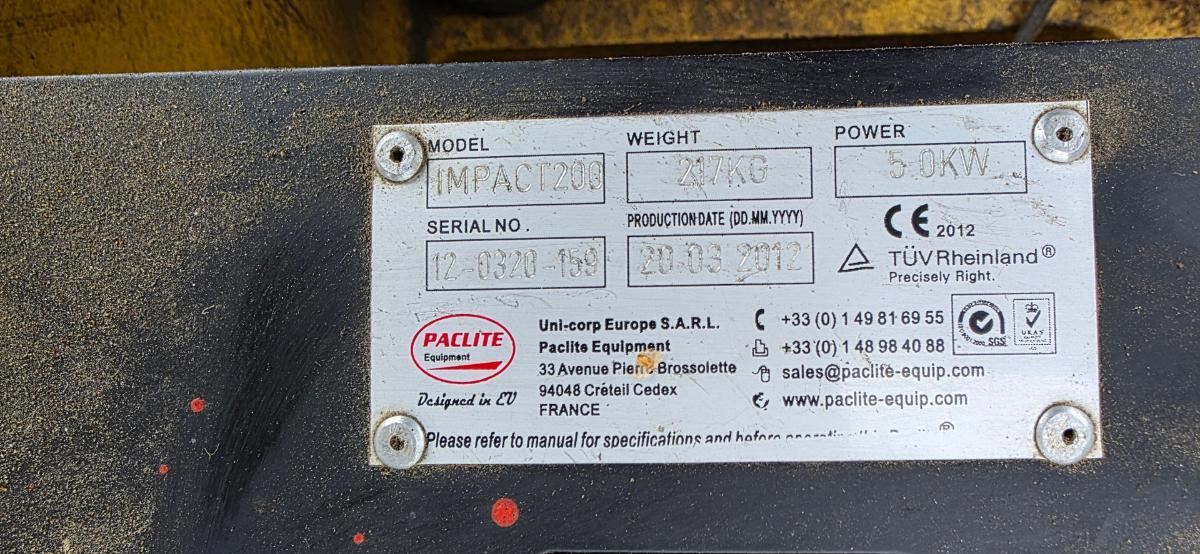 2012 PacLite Impact 200 platevibrator