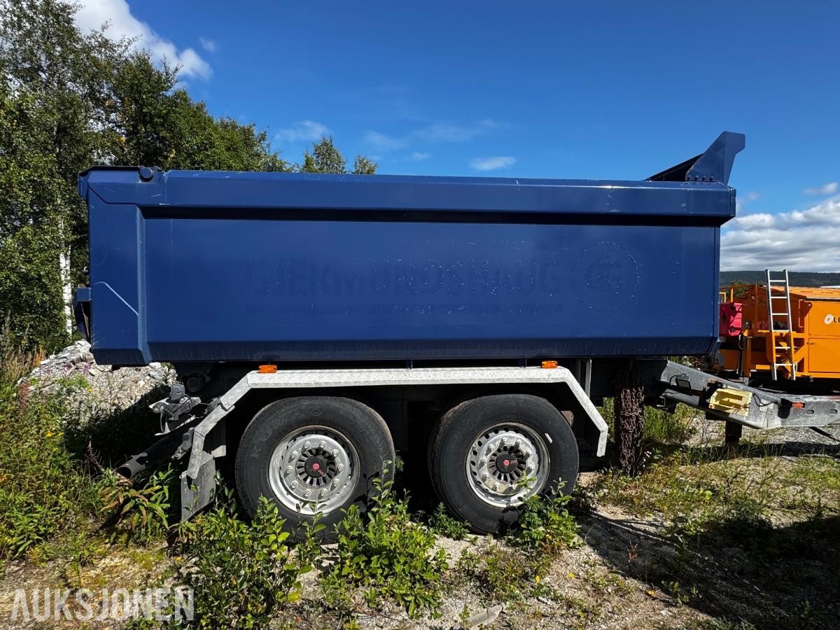 2015 Istrail 2 aksletdumperkjerre