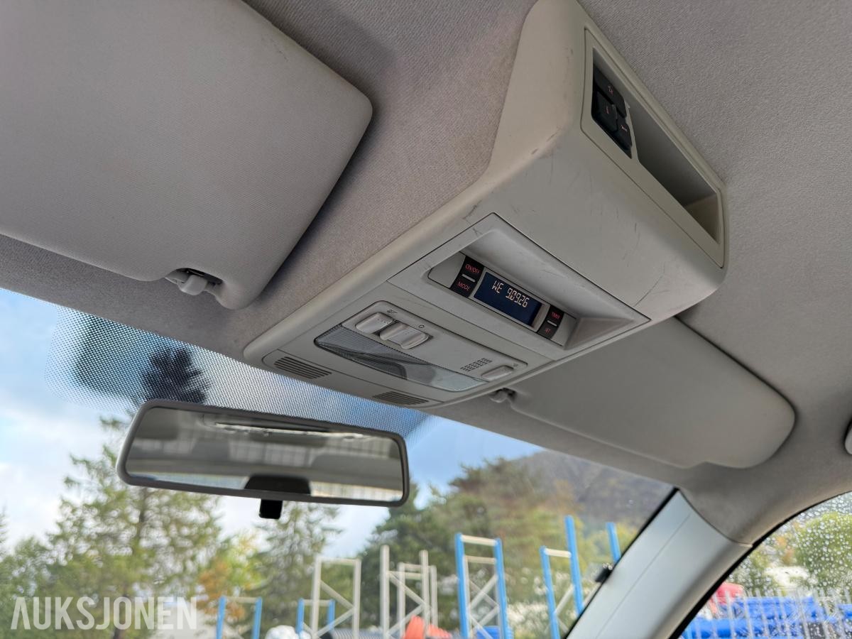 2012 Volkswagen Transporter 2.0-114 D 6-seter, 163000km