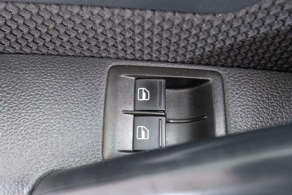 2010 Volkswagen SCIROCCO 160HK DYNAUDIO CRUISE PANO XENON