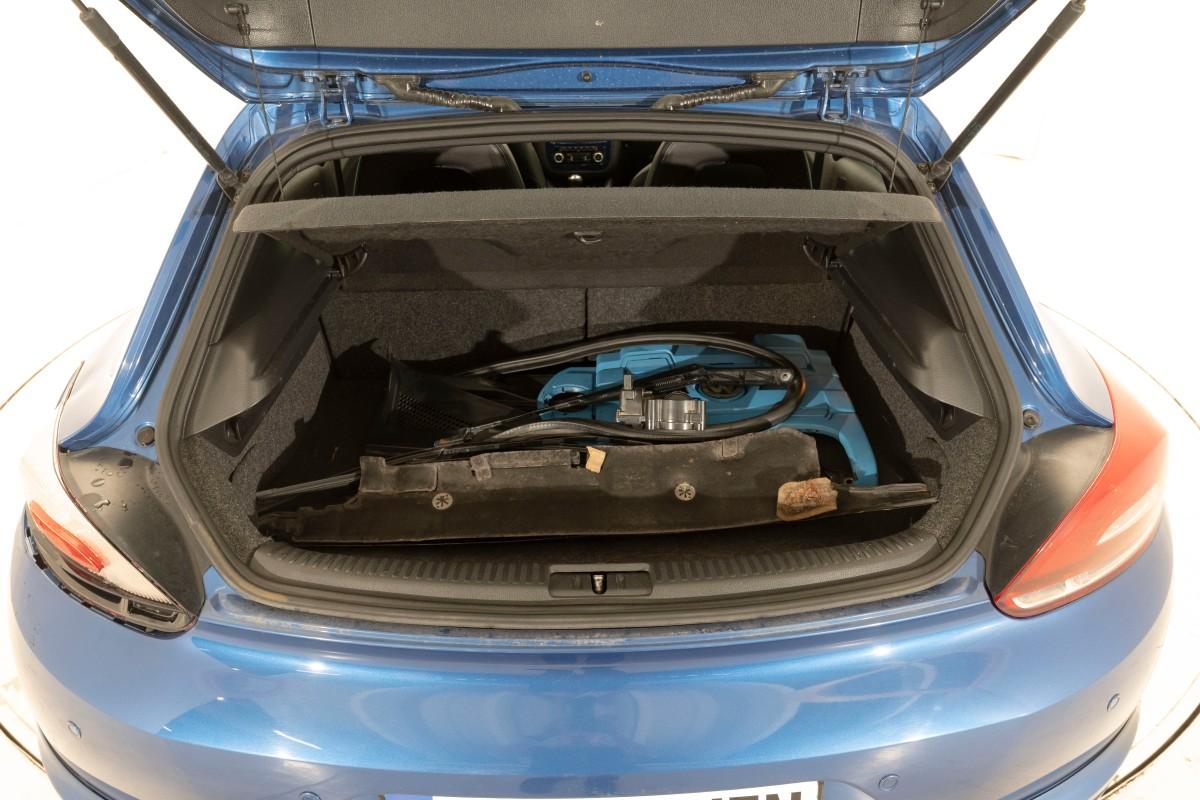 2010 Volkswagen SCIROCCO 160HK DYNAUDIO CRUISE PANO XENON