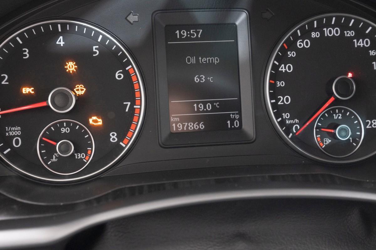 2010 Volkswagen SCIROCCO 160HK DYNAUDIO CRUISE PANO XENON
