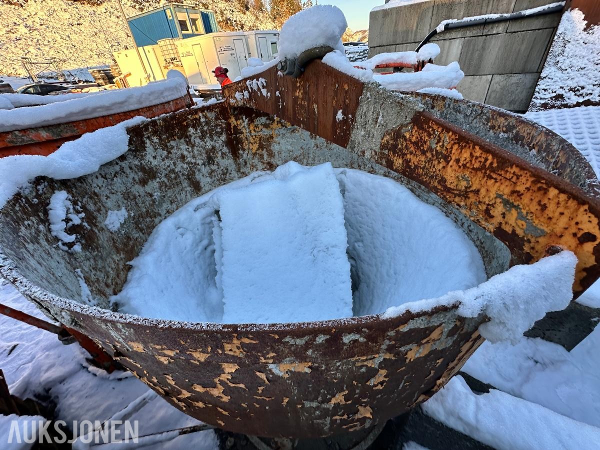 SIJO Tobbe 1000 liter – Solid og romslig betongtobbe