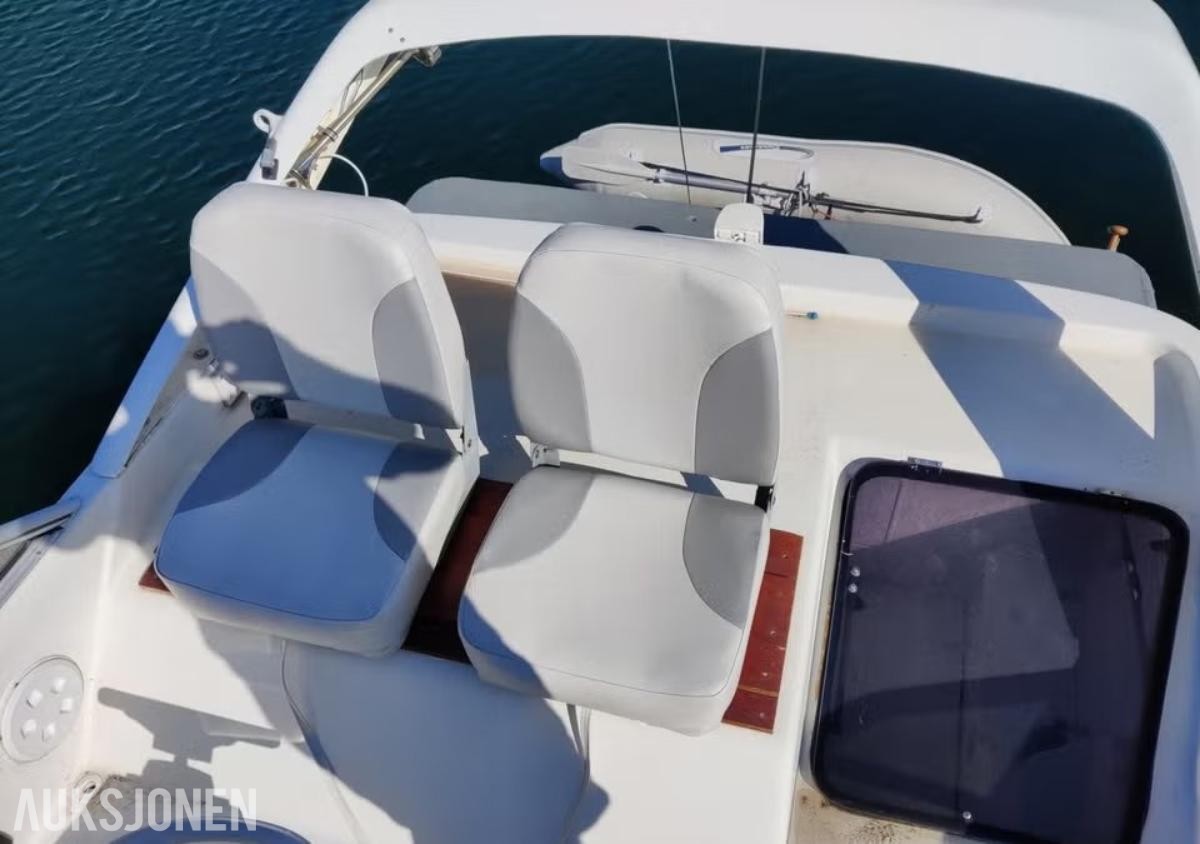 1997 Viksund 270 St. Cruz Fly