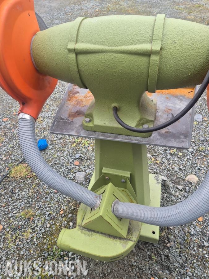 Smergel nebbes - dobbel smergelskive med avsug.