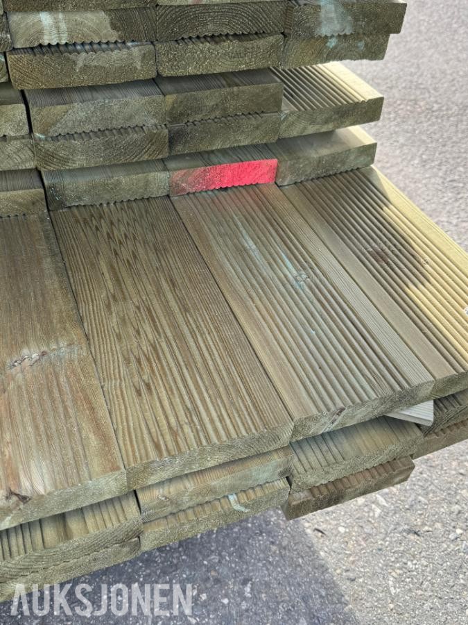 Furu 28x120 Rillet Terrassebord Cu kl.2