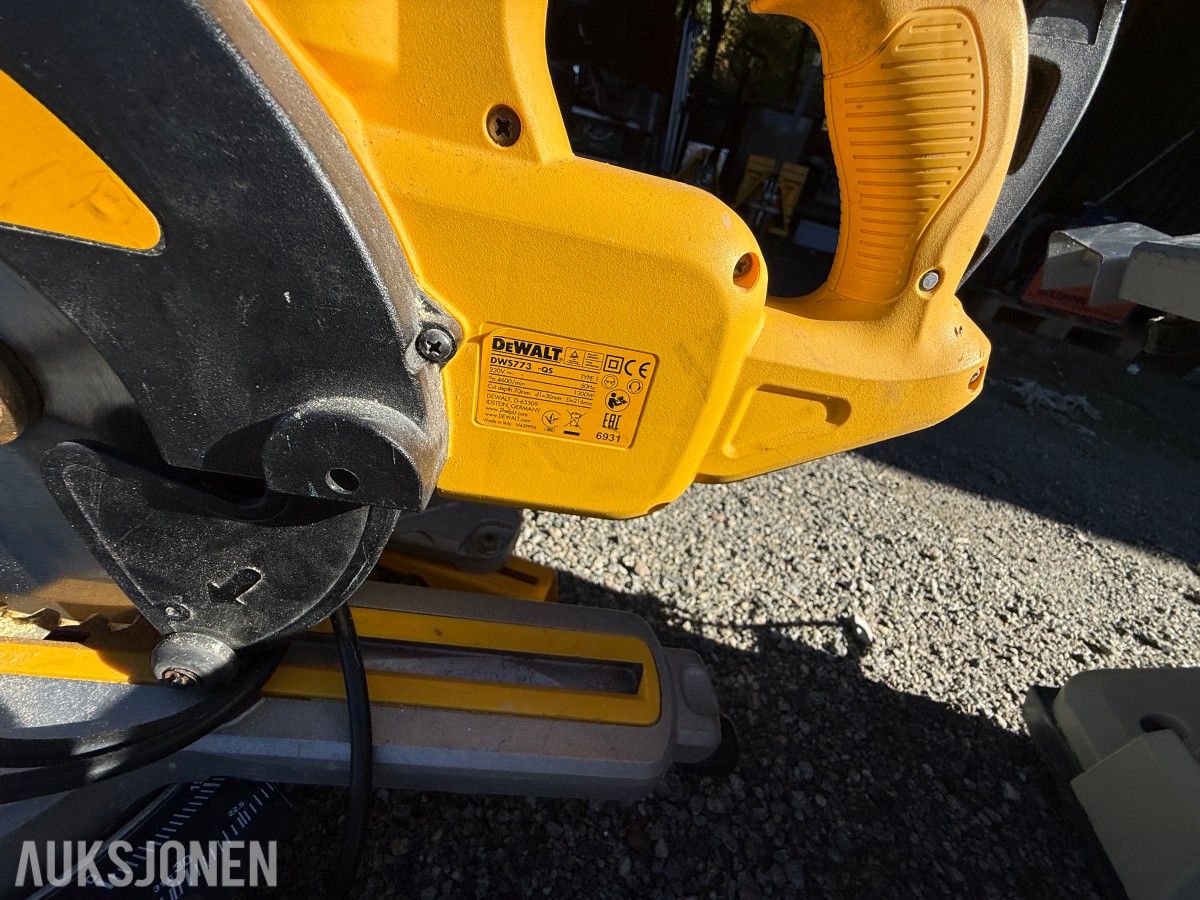 Verktøypakke med bordsager og kapp-/gjærsager – Bosch, Luna m.m.