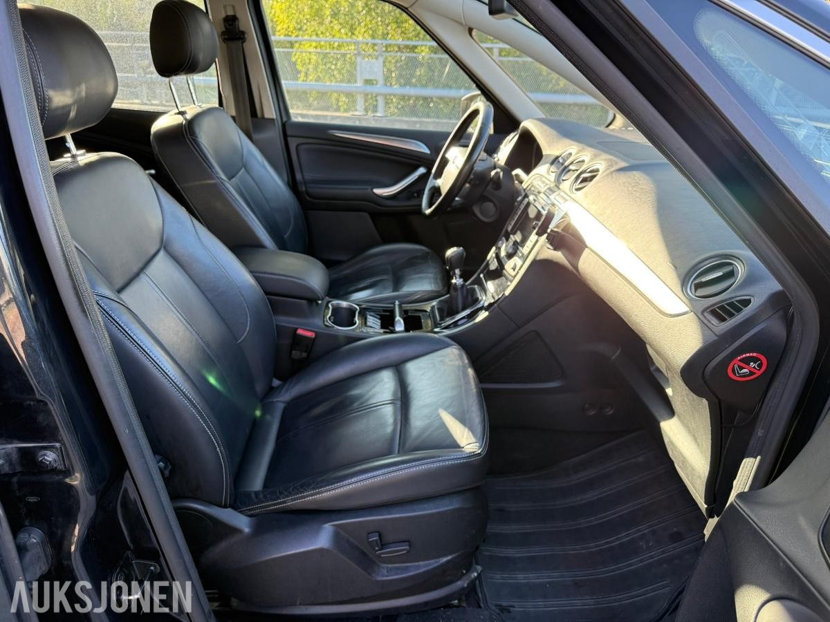 2010 FORD S-MAX 2.0 TDCI 140HK 7-SETER HISTORIKK HENGERFESTE PANORAMA SKINN
