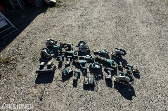 Stort parti Makita 18V LXT batteriverktøy – sager, driller, høvel m.m.