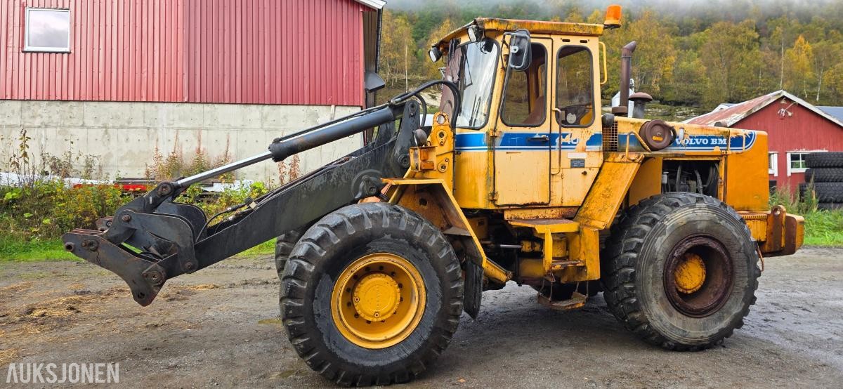 1986 Volvo BM 4400 B hjullaster