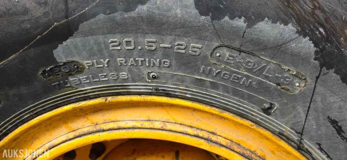 1986 Volvo BM 4400 B hjullaster