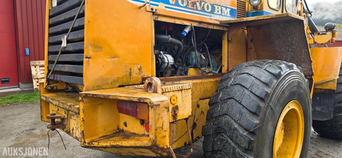 1986 Volvo BM 4400 B hjullaster