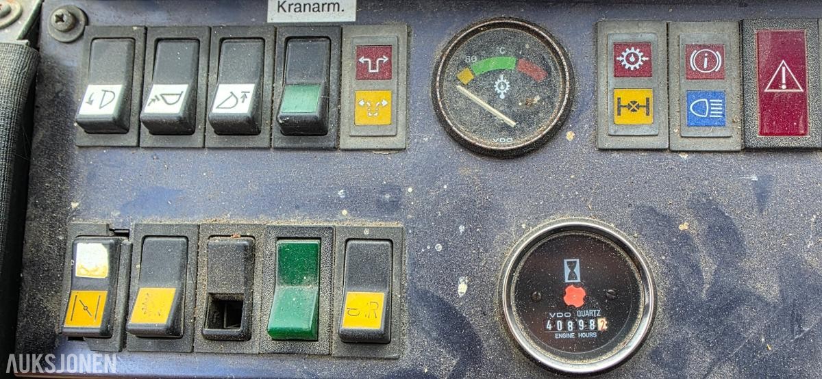 1986 Volvo BM 4400 B hjullaster