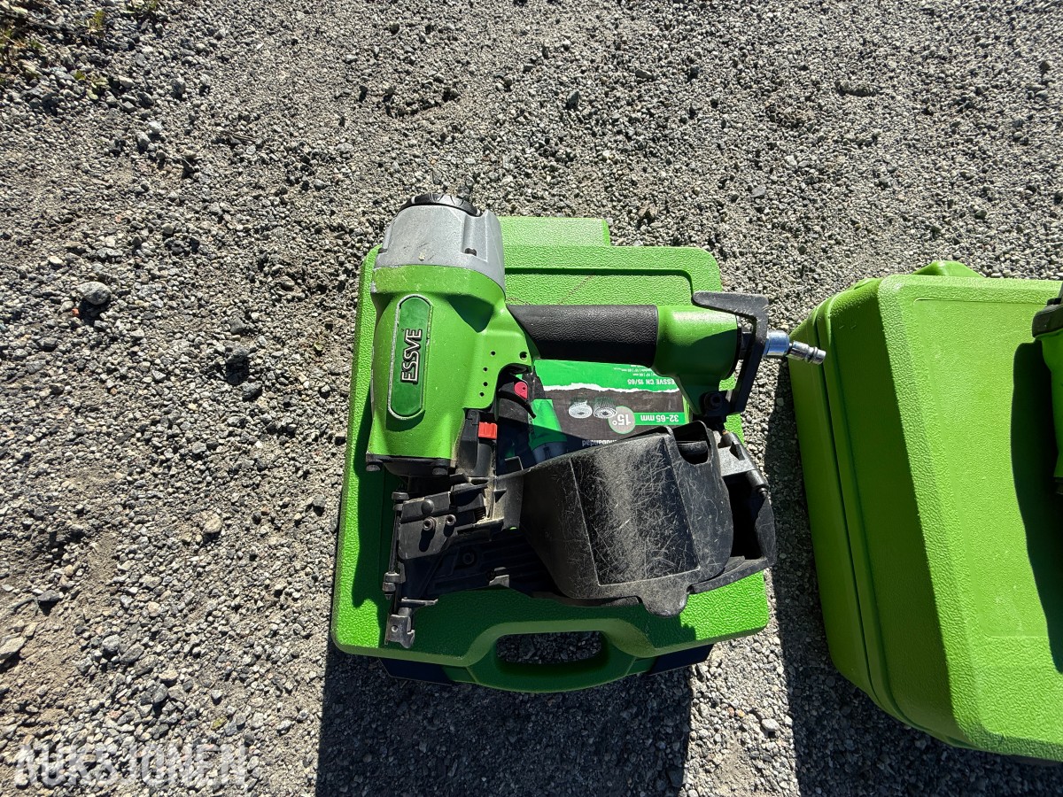 3 stk. ESSVE FN 34/90 spikerpistoler med kofferter og slange
