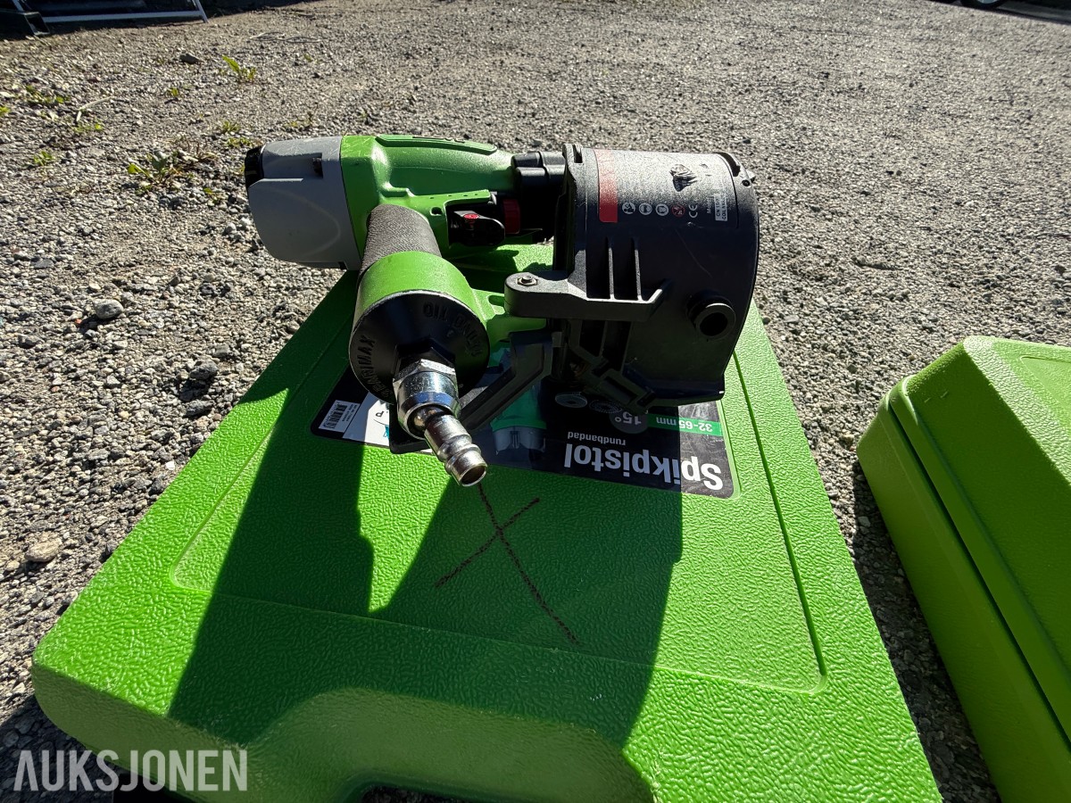 3 stk. ESSVE FN 34/90 spikerpistoler med kofferter og slange