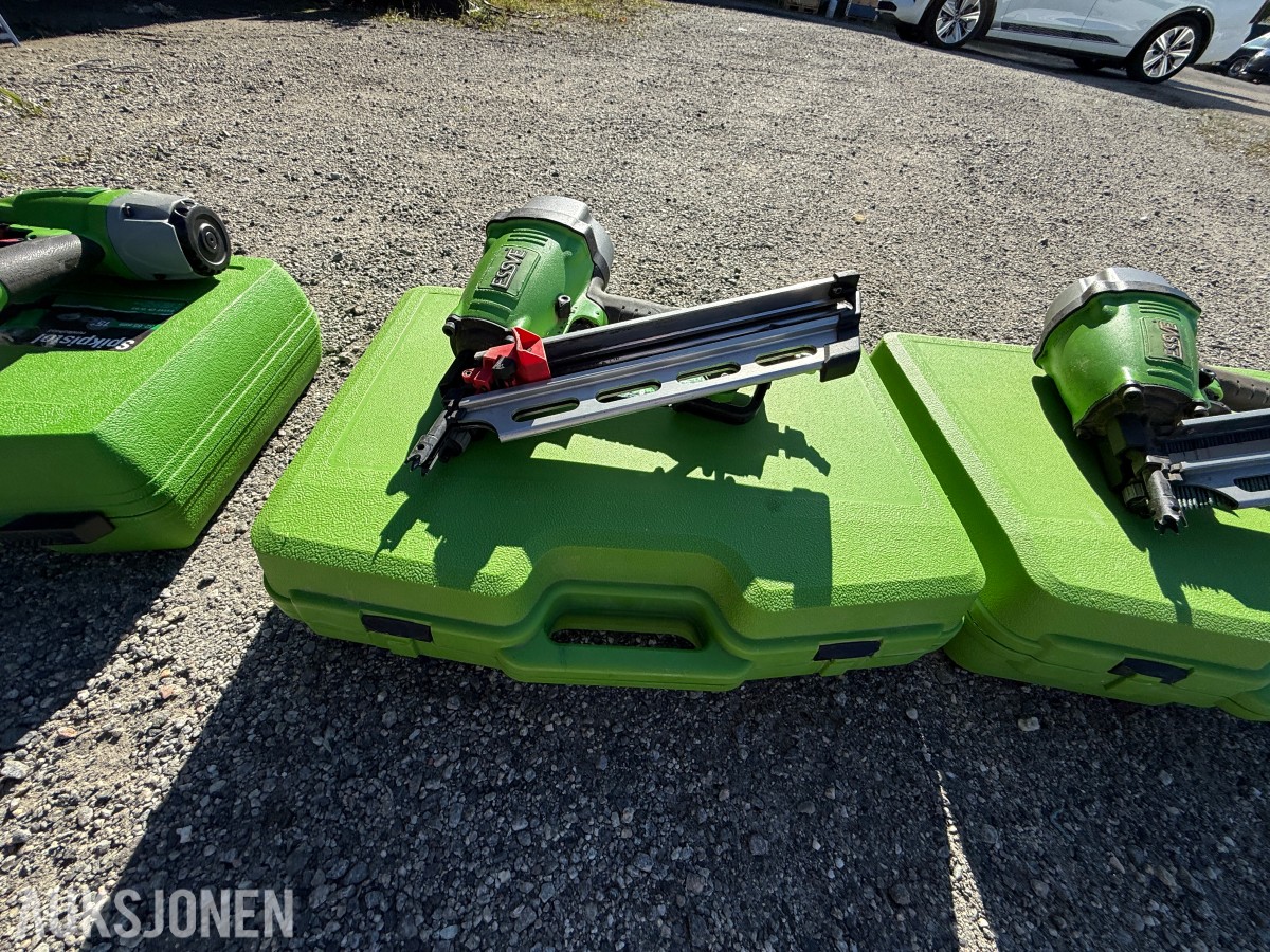 3 stk. ESSVE FN 34/90 spikerpistoler med kofferter og slange