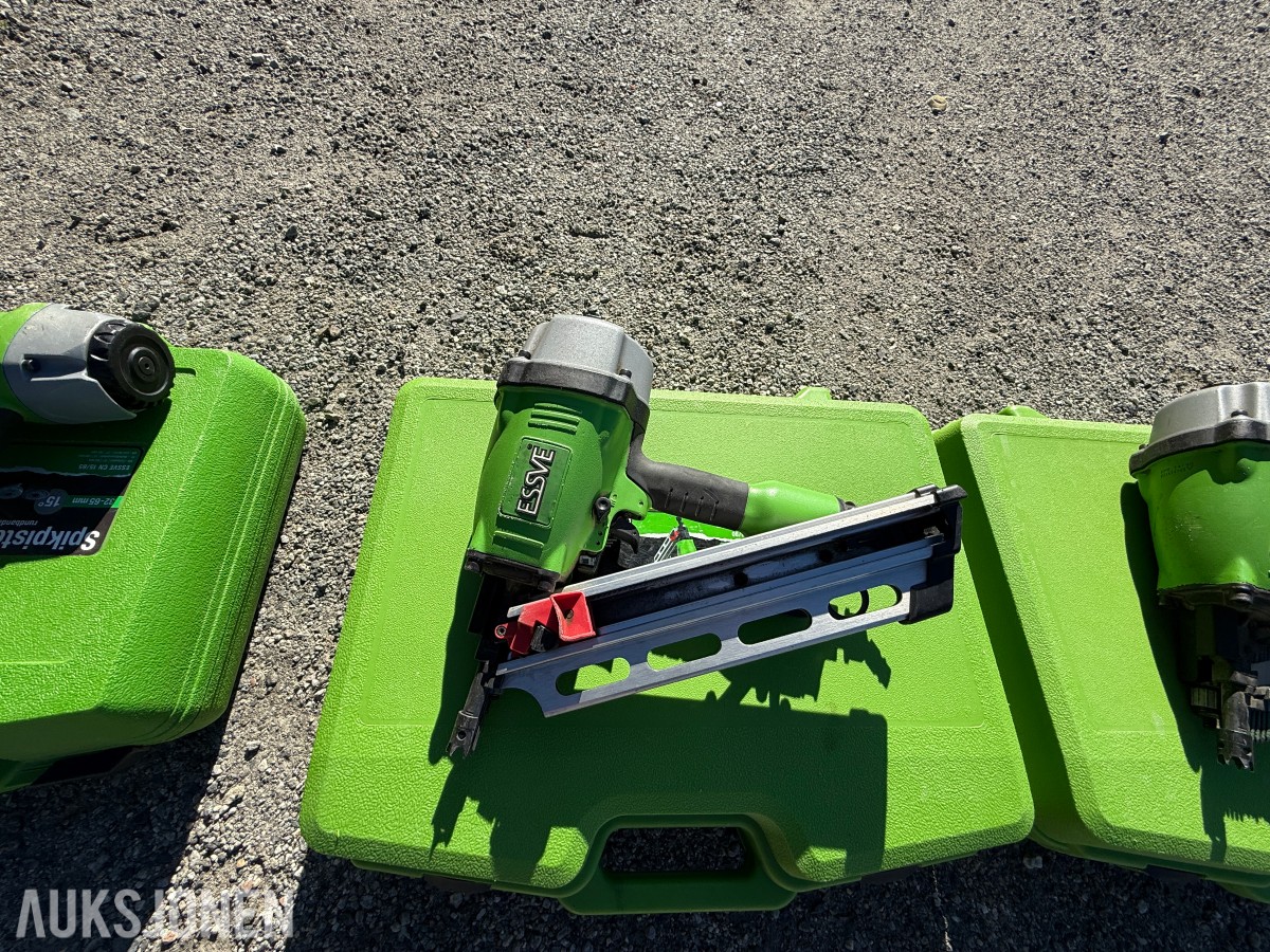 3 stk. ESSVE FN 34/90 spikerpistoler med kofferter og slange