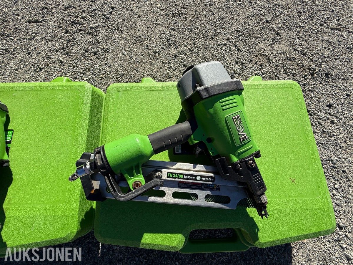 3 stk. ESSVE FN 34/90 spikerpistoler med kofferter og slange