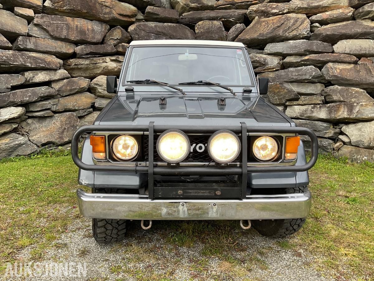 1988 Toyota Land Cruiser 4WD,2,4 Turbo Diesel hengerfeste s+v dekk