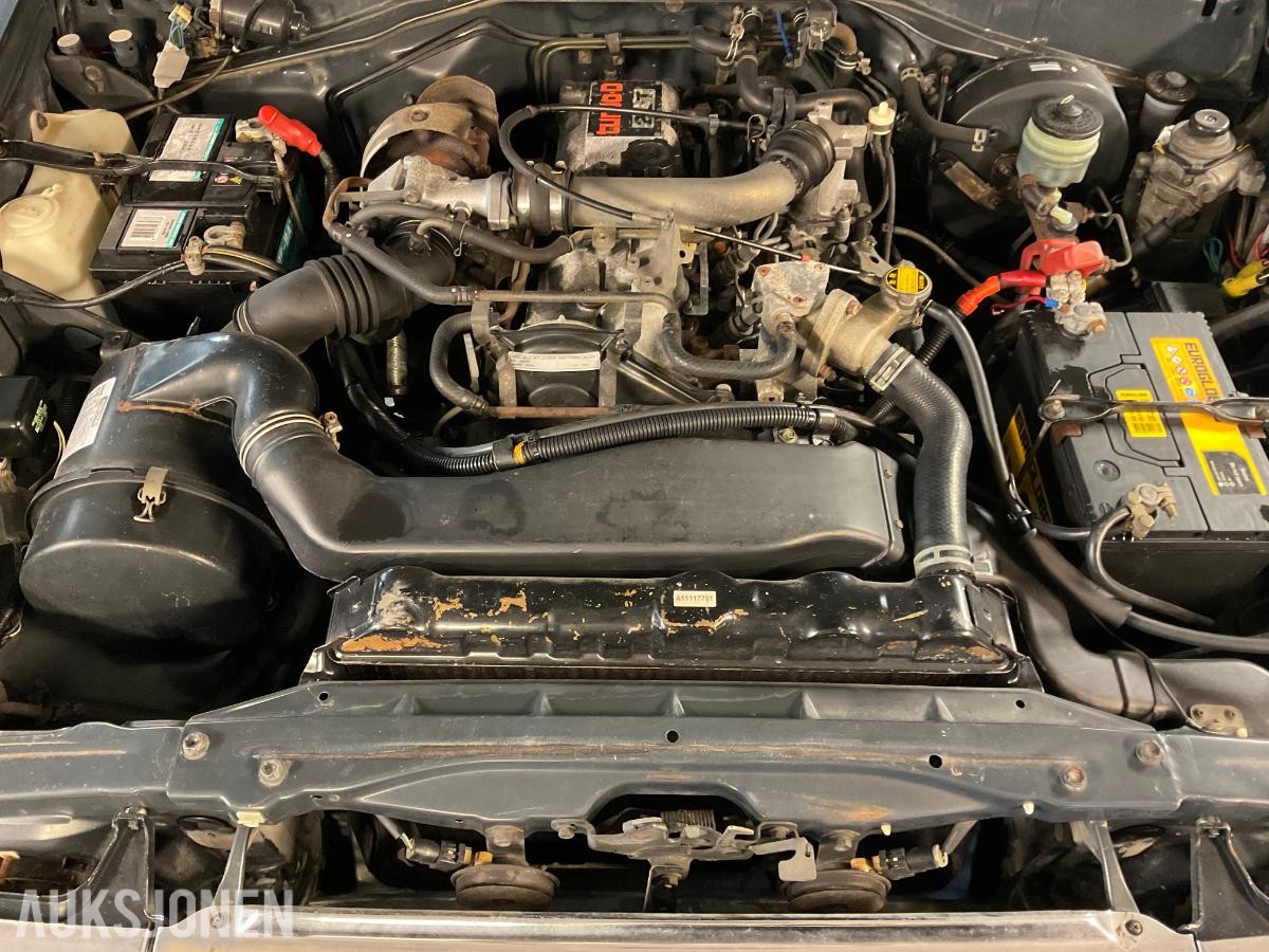 1988 Toyota Land Cruiser 4WD,2,4 Turbo Diesel hengerfeste s+v dekk