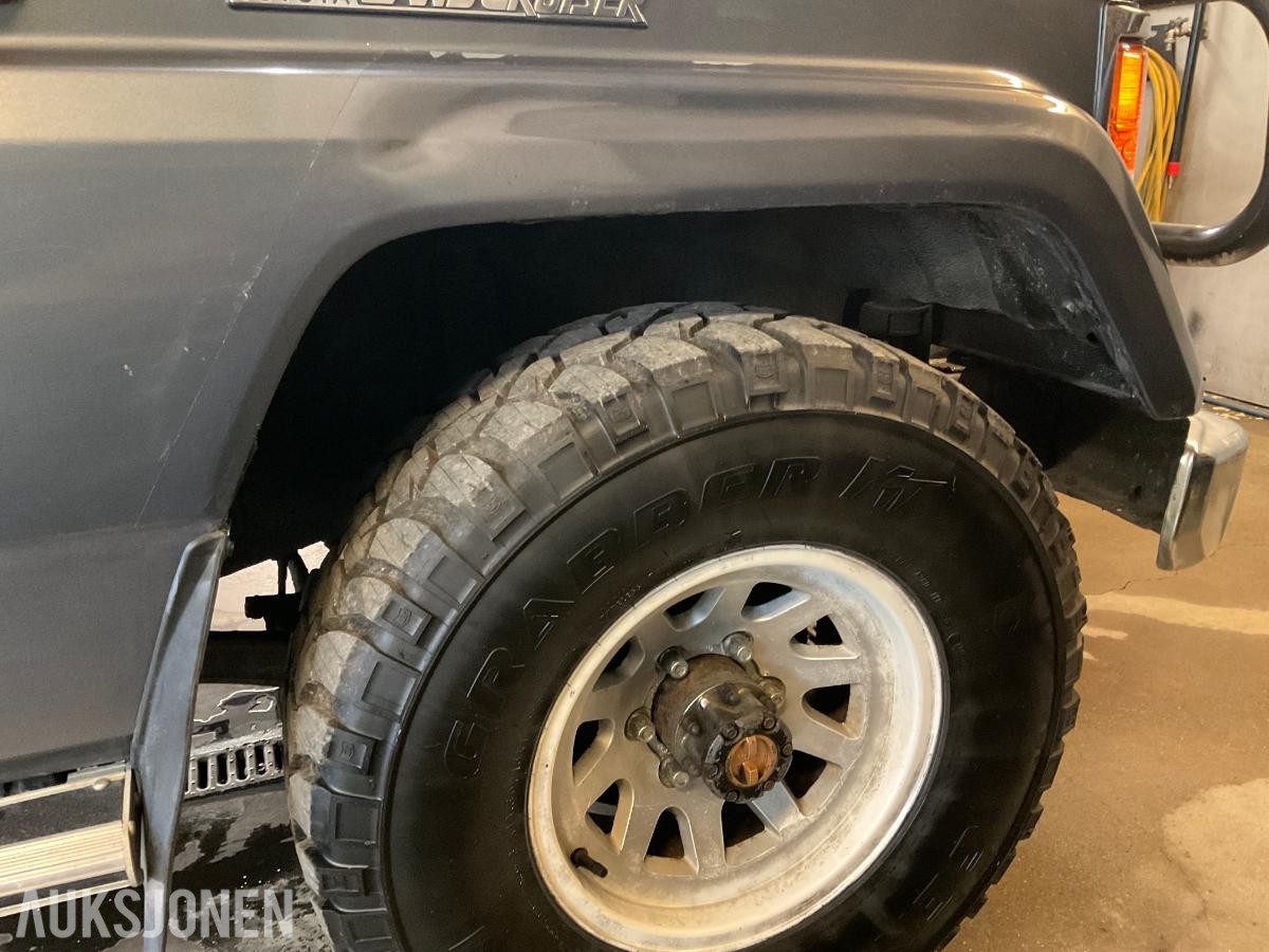1988 Toyota Land Cruiser 4WD,2,4 Turbo Diesel hengerfeste s+v dekk