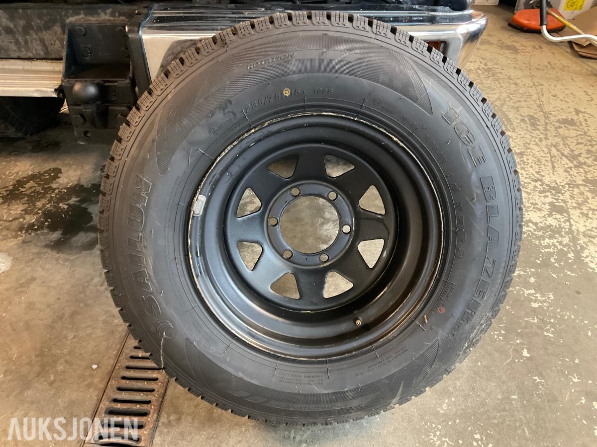 1988 Toyota Land Cruiser 4WD,2,4 Turbo Diesel hengerfeste s+v dekk