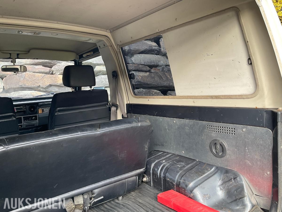 1988 Toyota Land Cruiser 4WD,2,4 Turbo Diesel hengerfeste s+v dekk
