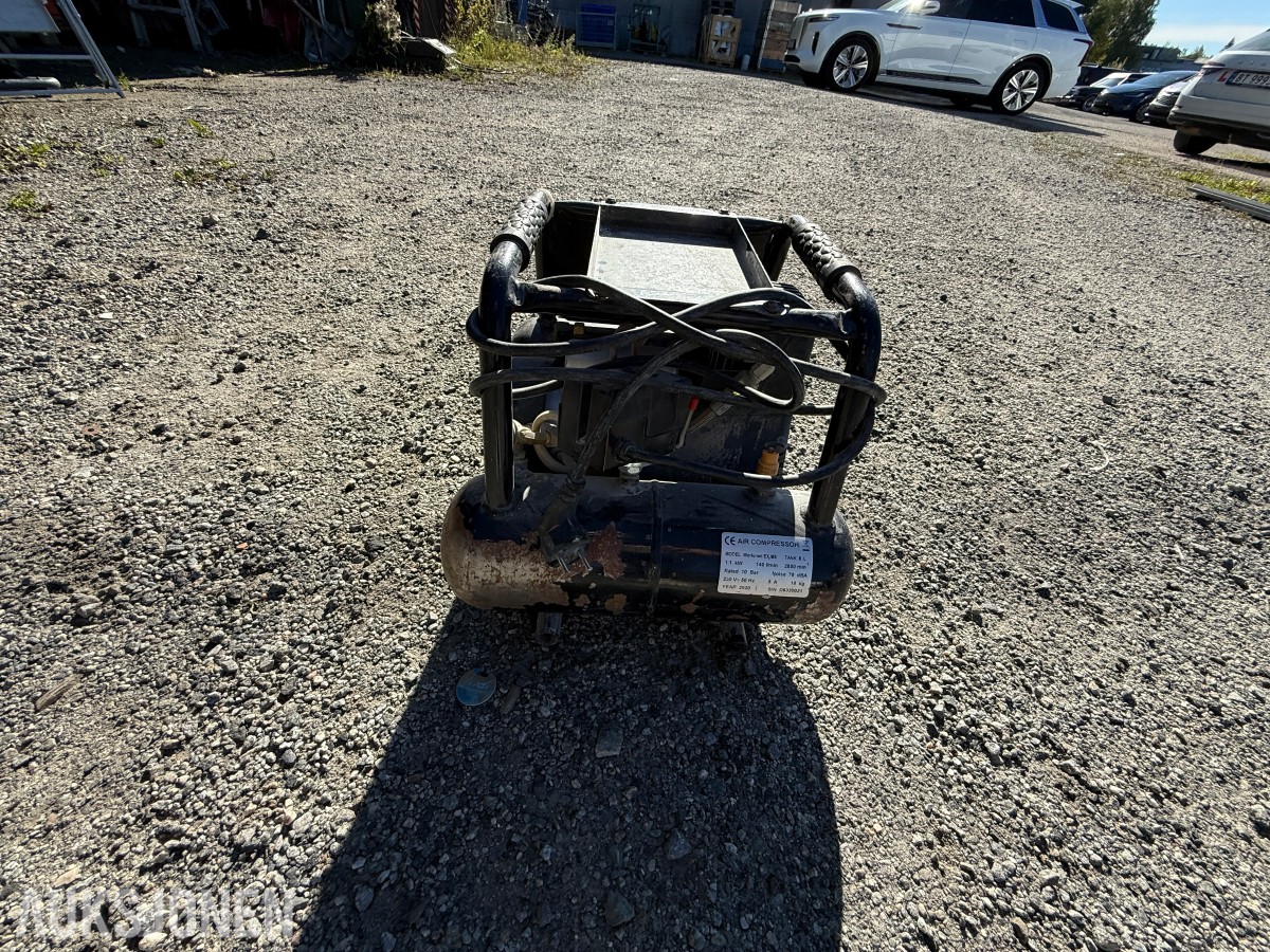 Workman EX M8 luftkompressor – 8 liter / 10 bar