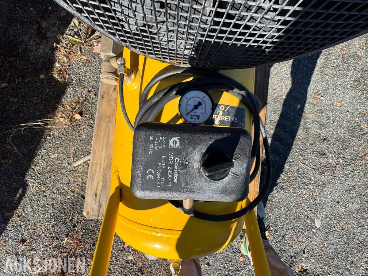 2011 Kaeser Premium 450/90W kompressor