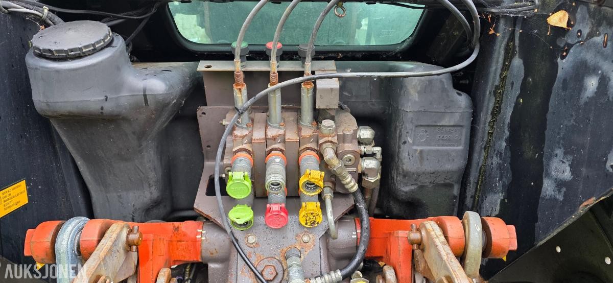1997 Massey Ferguson 6170 4x4