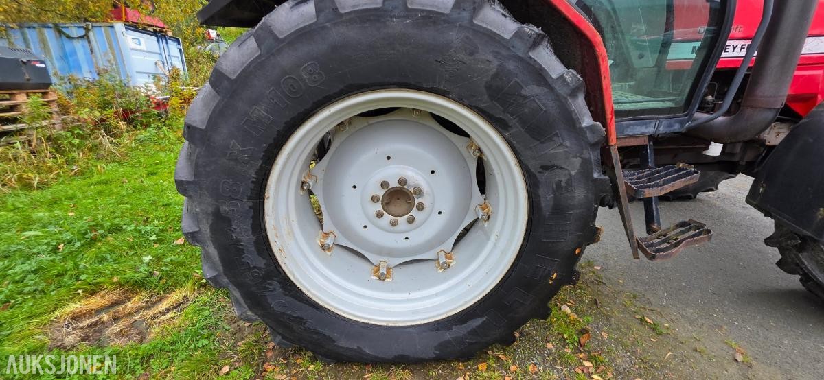 1997 Massey Ferguson 6170 4x4