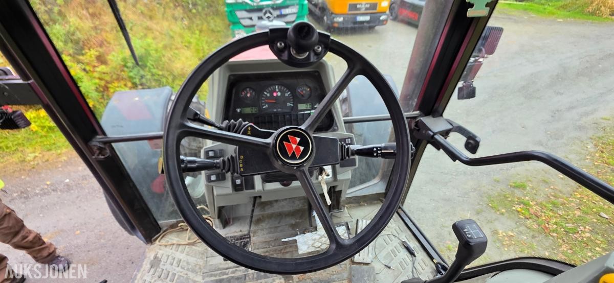 1997 Massey Ferguson 6170 4x4