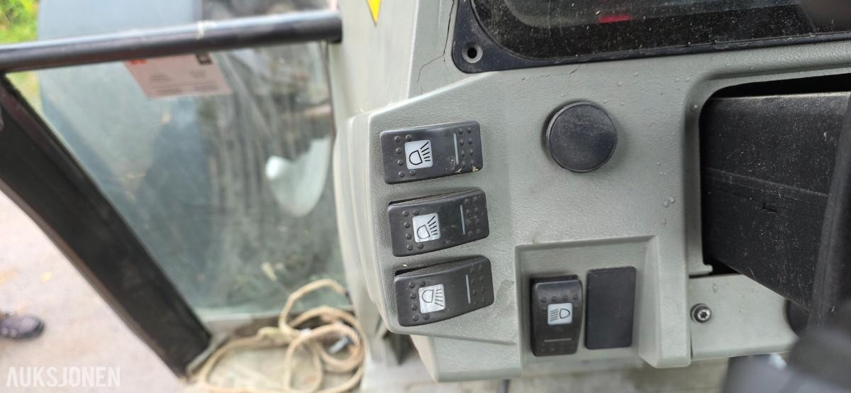 1997 Massey Ferguson 6170 4x4