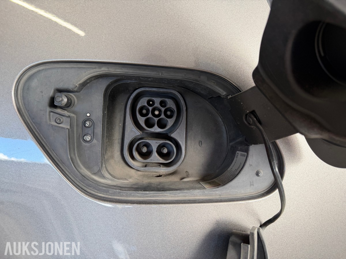 2016 VOLKSWAGEN E-GOLF ACC RYGGEKAMERA NAVI LED
