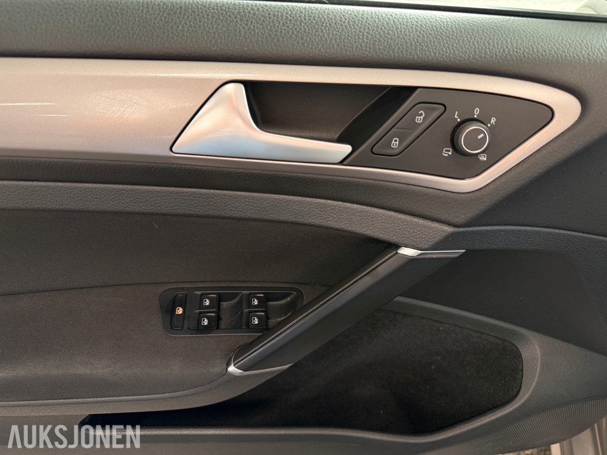 2016 VOLKSWAGEN E-GOLF ACC RYGGEKAMERA NAVI LED