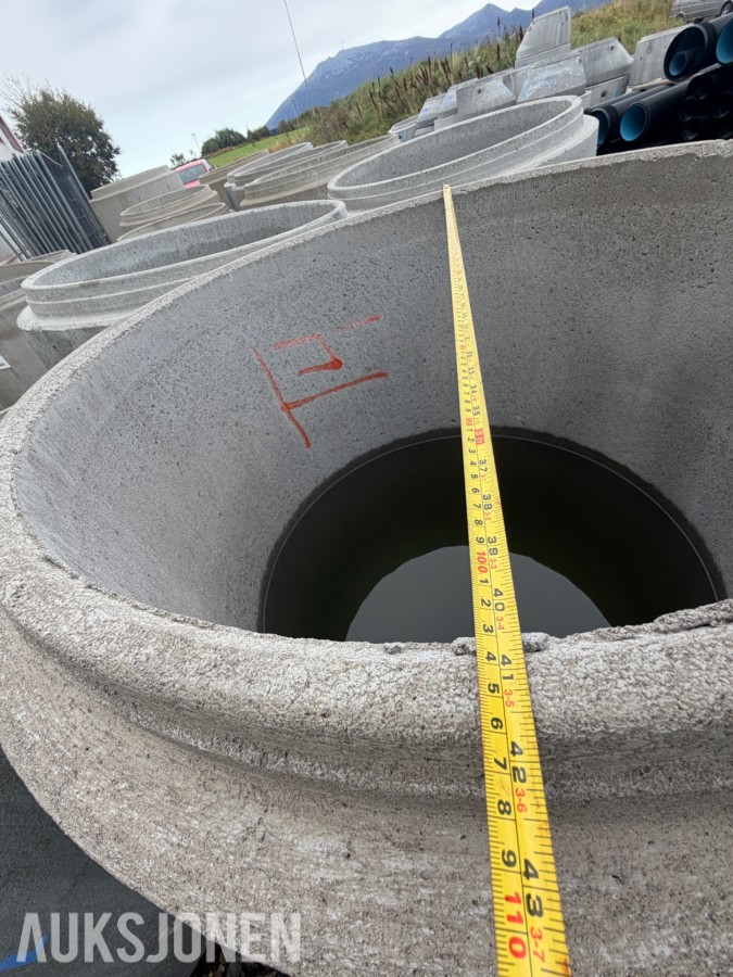Diverse Betongkummer, ringer, sandfang og rør